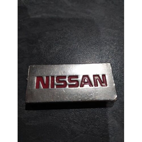 Petite Plaque Nissan En Métal