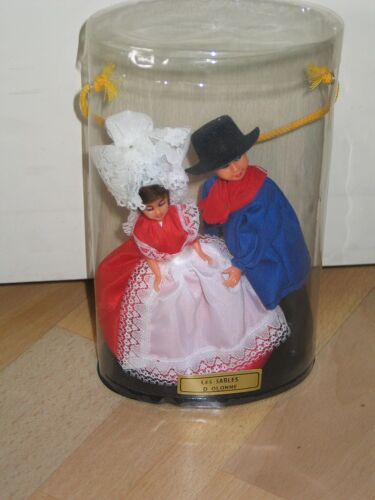 Couple Folklorique Des Sables D'olonne