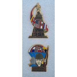 2 Pin'S " Arme " Débarquement Normandie "