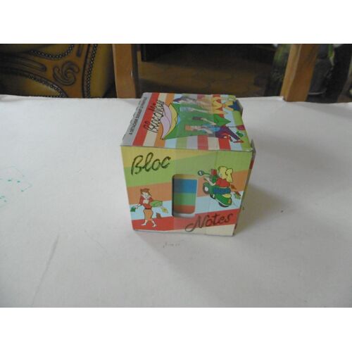 Bloc Notes 9x9x9cm Dans Boite Carton Env;850 Feuilles Couleurs Assorties Rainex