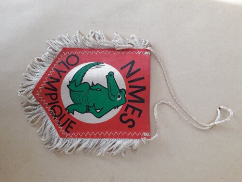 Fanion Vintage Football Nîmes