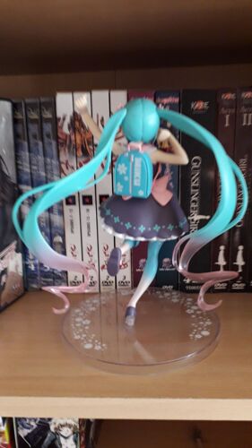 Figurine Vocaloid Hatsune Miku Haru Fuku Special Spring Version