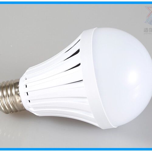 Xeme Ampoule Intelligente Rechargeable De Secours E27 Smart Led 5w 7w 9w 12w
