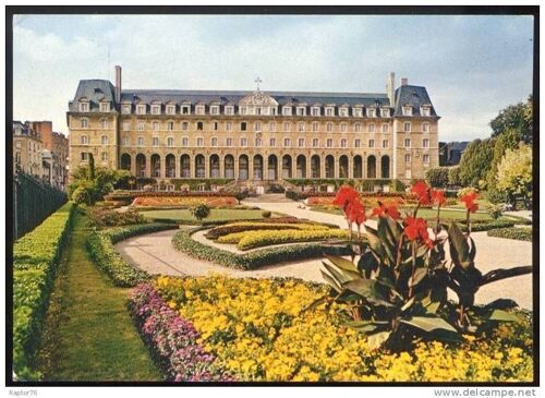 B 8363 Rennes Le Palais Saint Georges