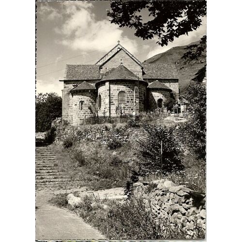 Dienne Eglise Romane Xii Ème Siècle.