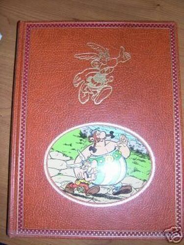 Les Aventures D'astérix Le Gaulois Par Rombaldi T 1