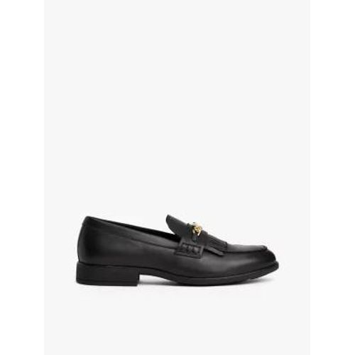 Mocassins En Cuir Avec Chaîne Monogramme Th