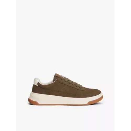 Baskets En Daim Logo Ton Sur Ton