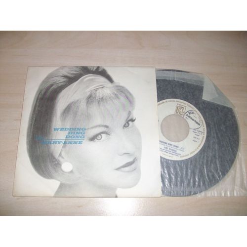 Wedding Ding Dong / Mary-Anne