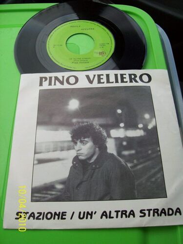 Stazione // Un' Altra Strada