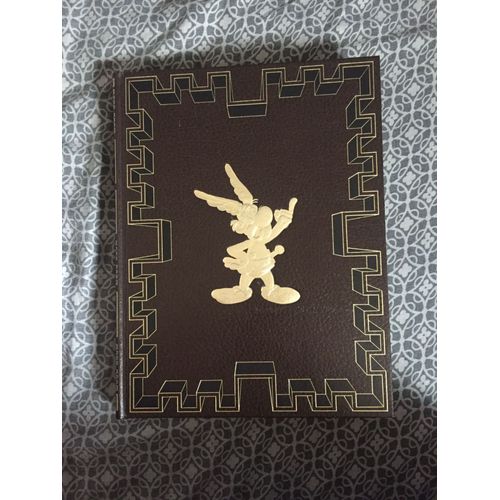 Les Aventures D'astérix - Astérix Chez Les Helvetes