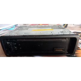 SONY / AUTO RADIO CD PLAYER 35W X4 ET FACADE DETACHABLE