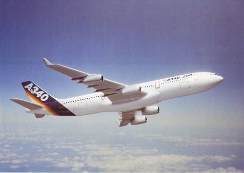 Avion . Airbus A 340 En Vol