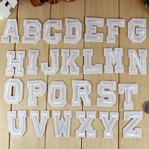Écusson lettre de l'alphabet anglais Ensemble de 26 pièces Patch brodé sur vêtements pâte à badges pour vêtements sac pantalon