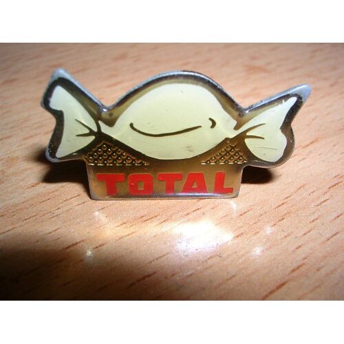 Pin's Total Bonbon