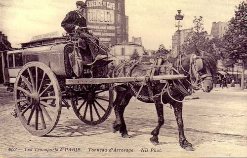 Paris - Tonneau D'arrosage - Reedition D'une Cpa - 1er Choix - Ref 022 021