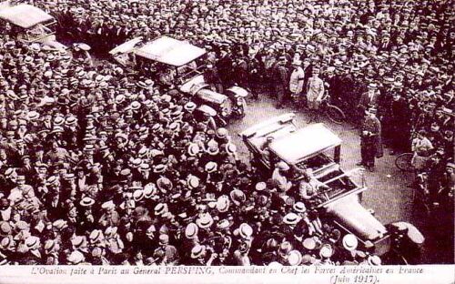 Ovation Faite A Paris Au Général Pershing, Commandant En Chef Des Forces Américaines En Juin 1917 - Neuve - Ref 021 764