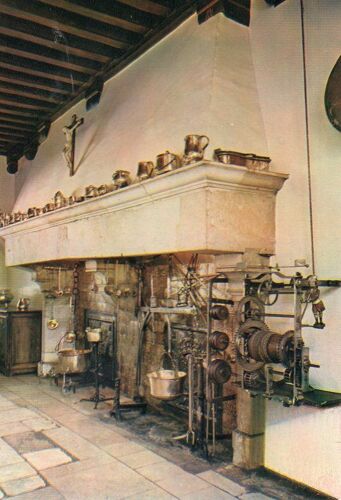 Beaune - Hostel Dieu - La Cuisine Et La Cheminée - 1971 - Ref. 011 713