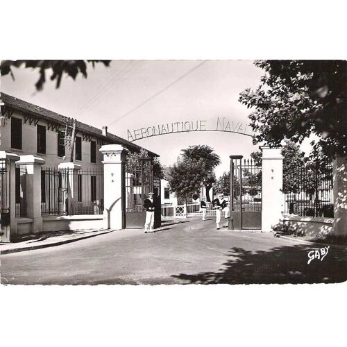 Rochefort Sur Mer - Cpsm - Entrée De L'aeronotique Navale - Ayant Circulée 1975 - Ref 021 482