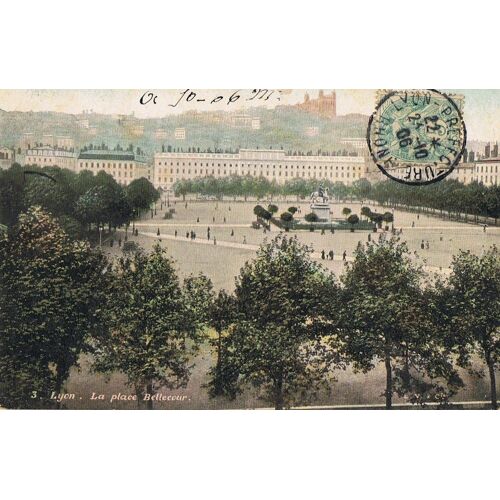 Réf:551 - Lyon - La Place Bellecour . 1906.
