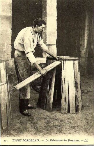 Bordeaux - La Fabrication Des Barriques - Réédition D'une Cpa - 1er Choix - Ref 020 746