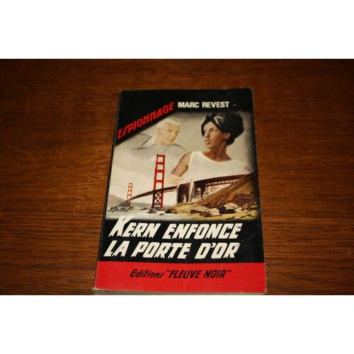 Kern Enfonce La Porte D'or