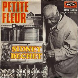 Petite Fleur - Dans Les Rues D'antibes