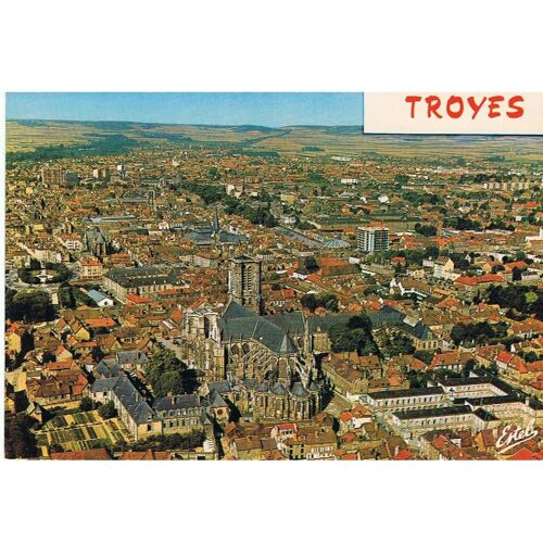 10. Troyes. Capitale De La Champagne