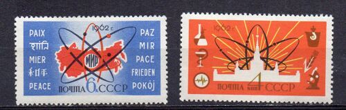 Russie- Lot De 2 Timbres Neufs Avec Trace De Charnière- L' Atome Et La Paix