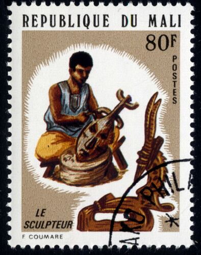 Timbre Le Sculpteur.République Du Mali.80f.Postes.F.Coumare.