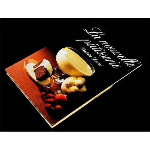 La Nouvelle Pâtisserie - 101 Recettes En Couleurs