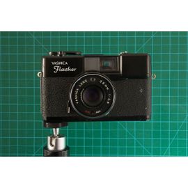 YASHICA FLASHER