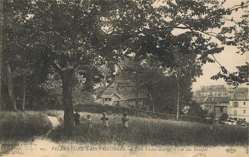 Villeneuve-Saint-Georges .(Val-De-Marne) - Parc Victor-Durus Et Vue Du Temple .Carte Ancienne .