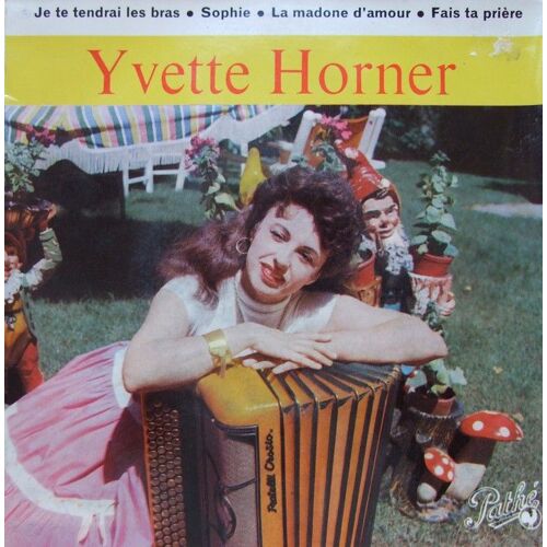 Je Te Tendrai Les Bras / Sophie / La Madone D Amour / Fais Ta Priere
