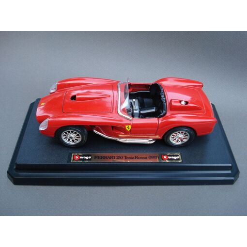 Modèle Réduit Ferrari Testarossa Rouge Burago 1/43 - Métal - Occasion - Voiture De Sport