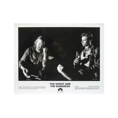 Photo Val Kilmer Et Michael Douglas  -  L'ombre Et La Proie  -  Format 20x25cm