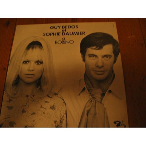 Disque Vinyle 33t Enregistrementpublic A Bobino. Visite Au Malade / Pauv'gosse / Chonchon / Doudou / Le Telephone / Vacances A Marrakech / S.O.S Amitie / La Correction / Gloria Romano / St ...