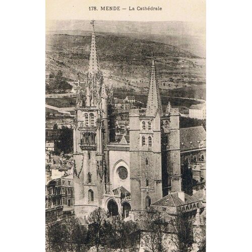 Mende (Lozère) La Cathédrale Et Ses Tours, Ermitage De Saint-Privat.4 Cartes Anciennes