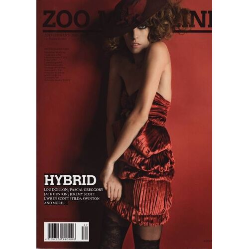 Zoo Magazine / 2007  N° 17 : Edition Germany - Lou Doillon (10p) Pierre Et Gilles (6p) Philippe Cohen Solal (2p) Luke Smalley (10p) Pascal Greggory (14p) Tilda Swinton (6p) Jack Huston (14p)