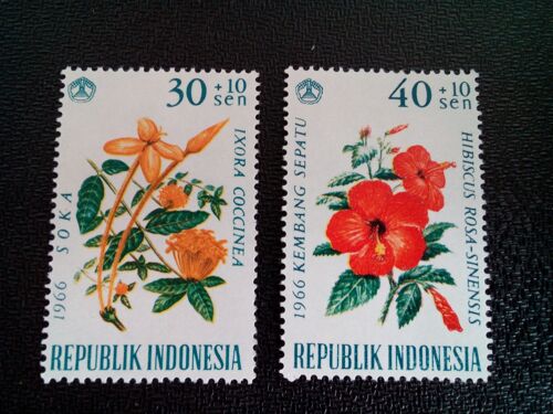 Timbre Indonesie Yt 442 - 443 Fleurs 1966 ( 10604 )