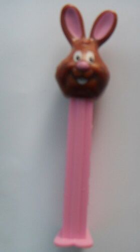 Pez/Lapin Marron/Pied Rose