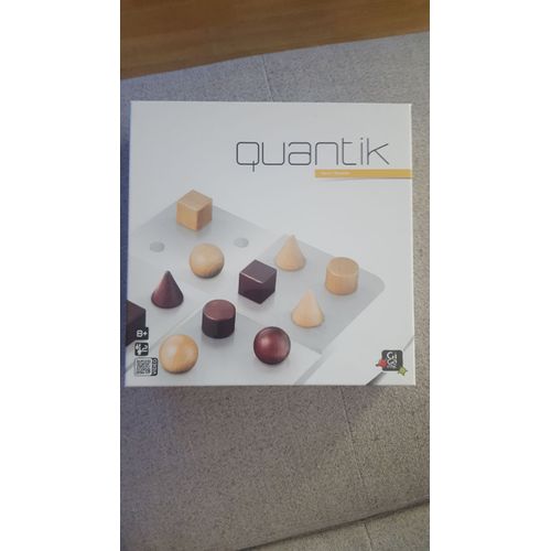 Gigamic Quantik