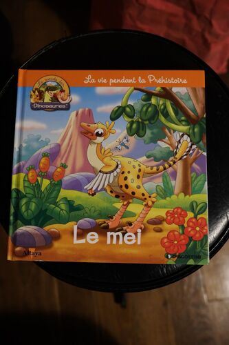 Le Monde Des Dinosaures "Le Mei" La Vie Pendant La Préhistoire - 2015 - 26 Pages