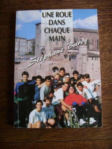 Une  Roue  Dans  Chaque Main