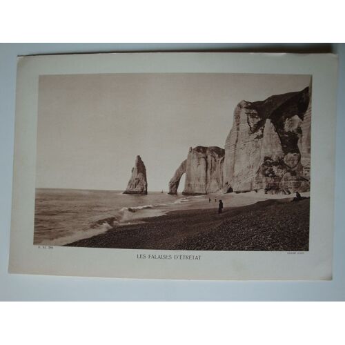 Les Falaises D'etretat