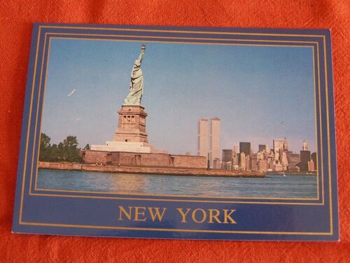 New York - Statue Of Liberty With The Twin Towers