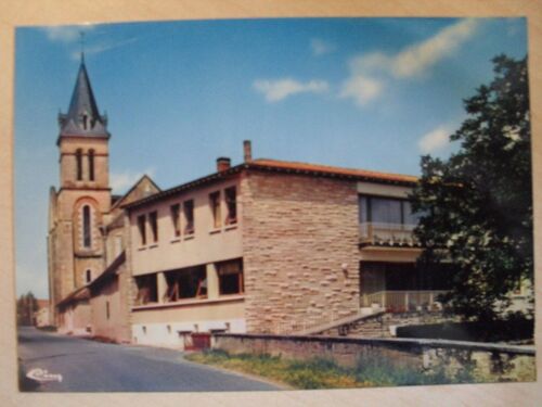 La Puye Dept Vienne, La Maison De Retraite Ste-Elisabeth