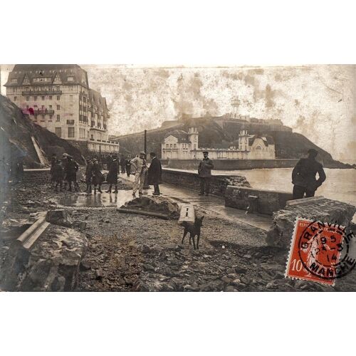Carte Postale Ancienne, France, Manche ( 50 ), Granville, Animée - Oblitération Du 23/03/1914