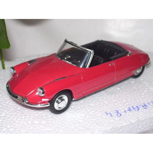 Citroen Ds 19 Cabriolet 1961-Universal Hobbies