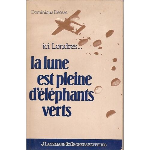 La Lune Est Pleine D'éléphants Verts